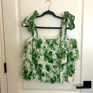 Tuckernuck Green & White floral print Tank Top
